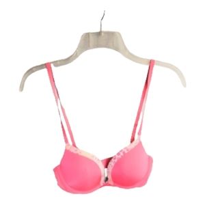 Victoria Secret Pink Women's Campus Push Up Bra Size 34B.
